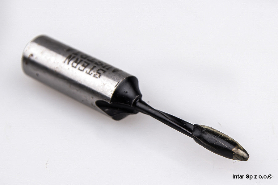 fb710a8d348d35577ea48cee9a48c95ee34e9304_A272160_3